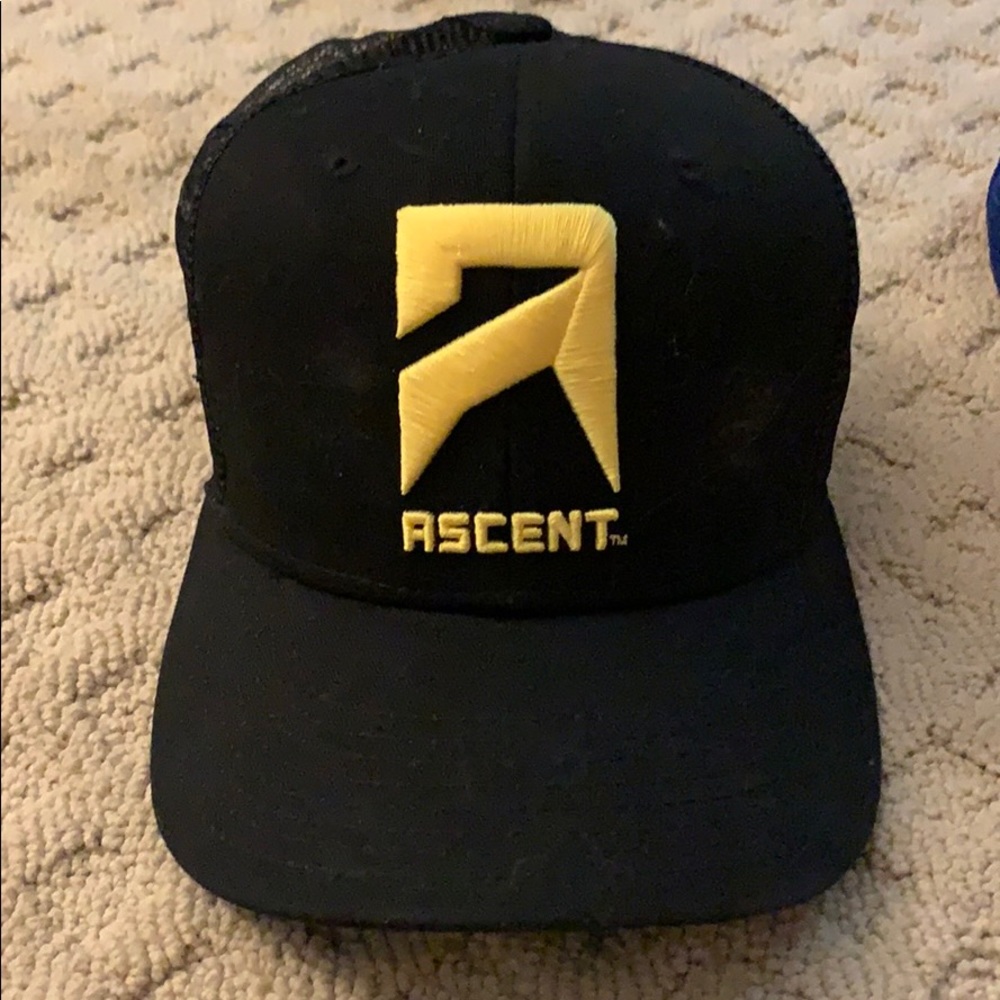 Ascent Trucker hat